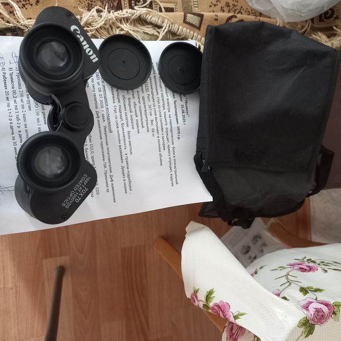 Бинокль canon 70×70