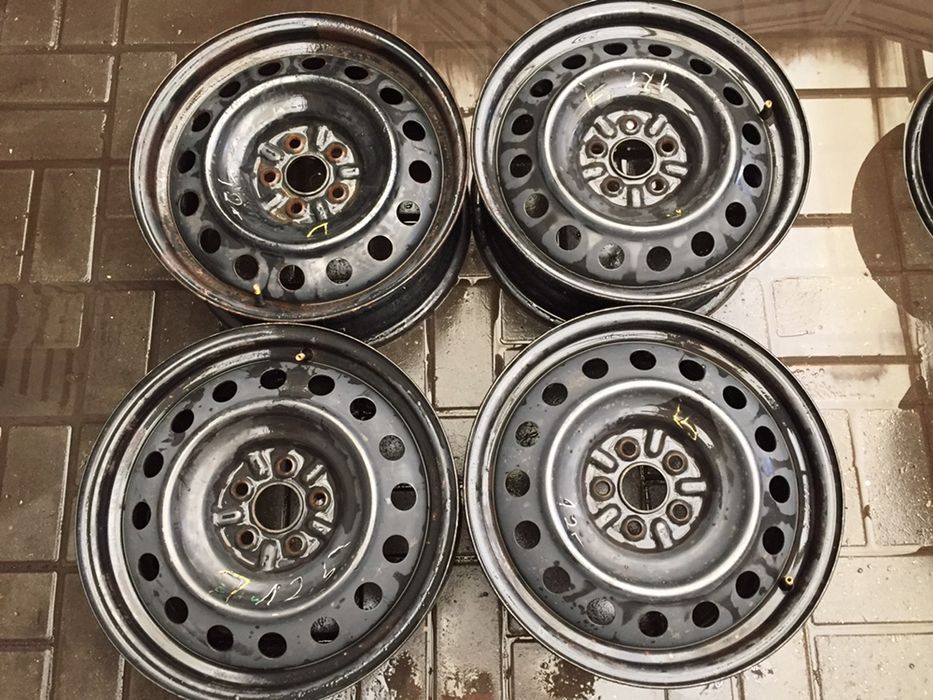 Диски на Тойота Авенсис