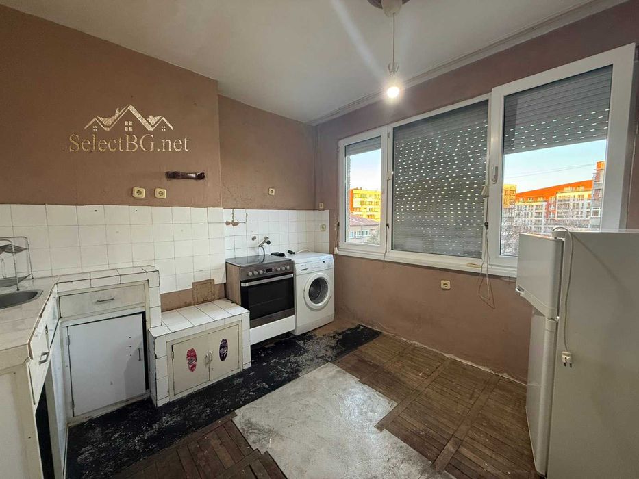 Продава се Двустаен апартамент в Велико Търново, Център - 45 кв.м за 1378 €/кв.м - Снимка #3