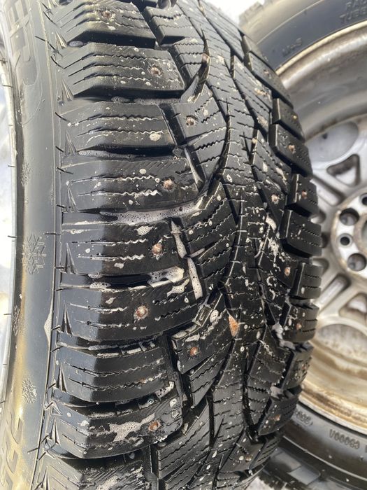 Продам комплект дисков с резиной