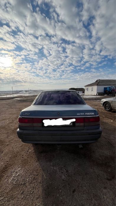 Продается мазда на ходу срочно 800 договоримся