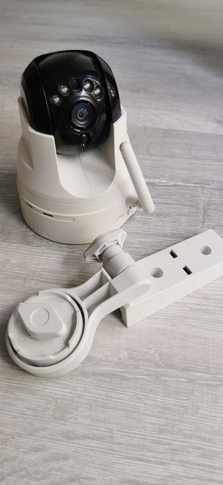 Ip camera D-Link DCS-5222L HD Pan & Tilt Wi-Fi/ETHERNET