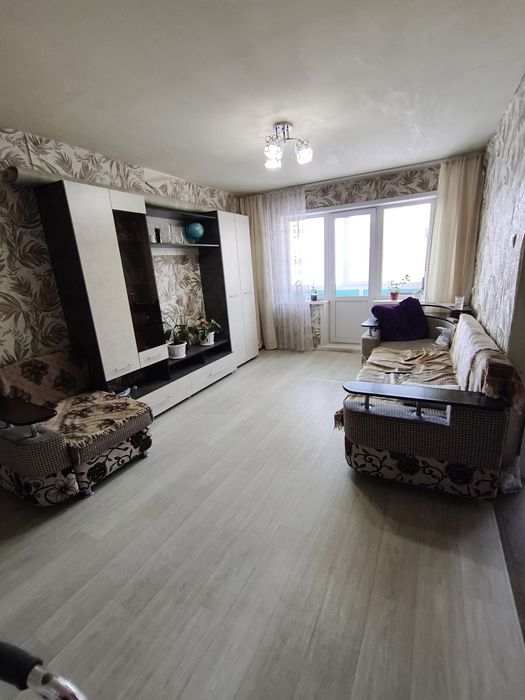 Продам 3ком.кварт р-н м. Северный