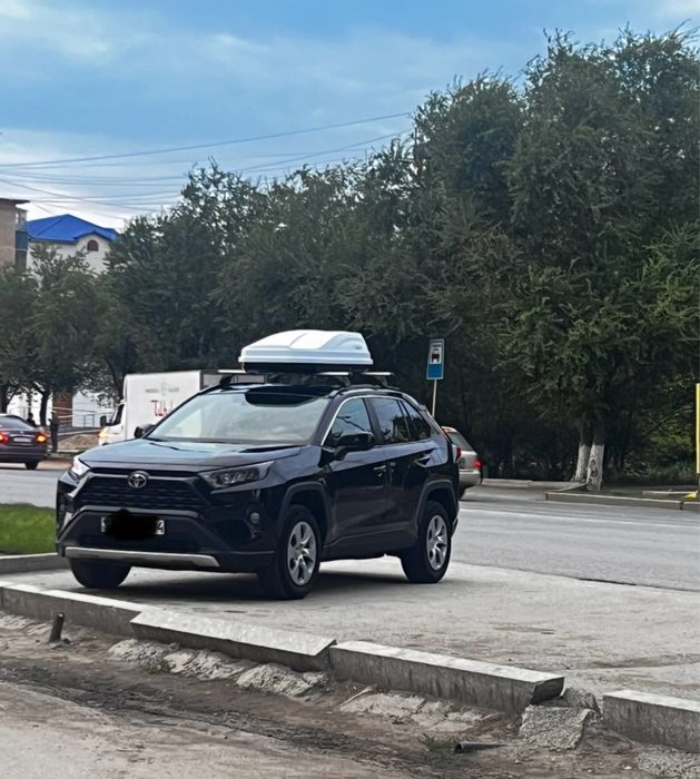Багажник на авто
