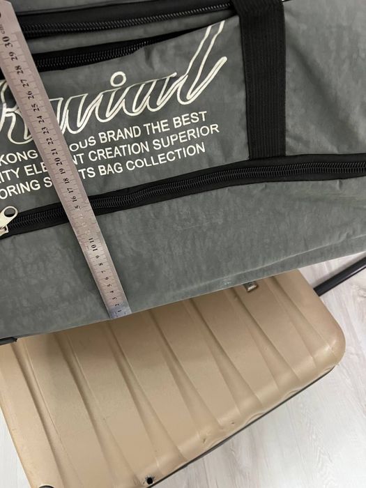 Чемодан тканевая .