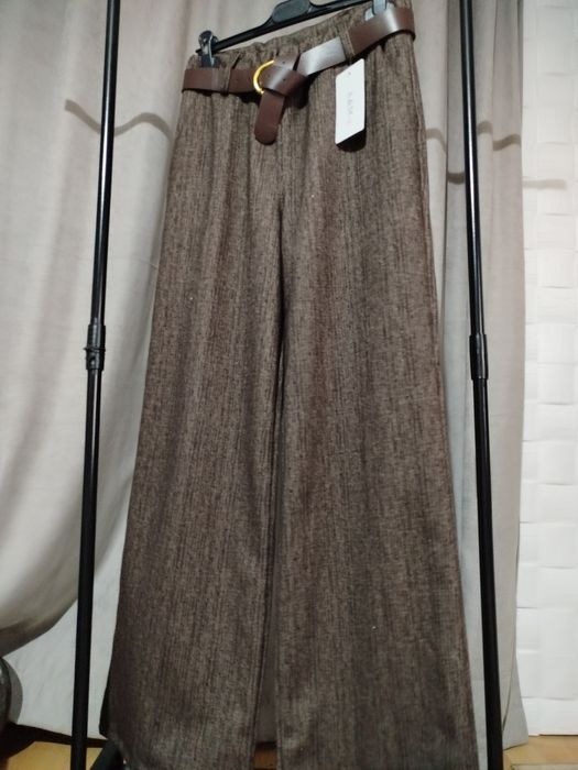 Дамски панталон с колан