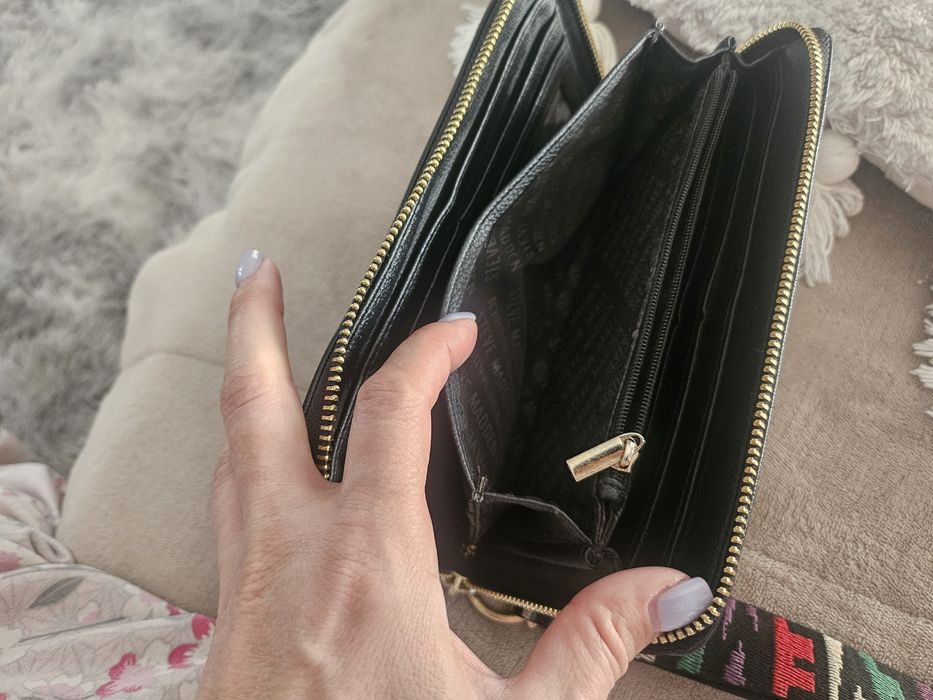 Портофейл от естествена кожа STEVE MADDEN