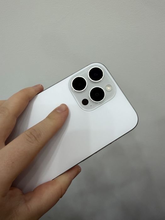 Продам iphone 16pro max 256gb