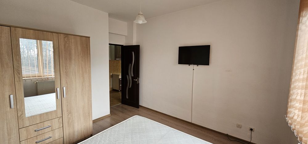 Inchiriez apartament 2 camere Zamca