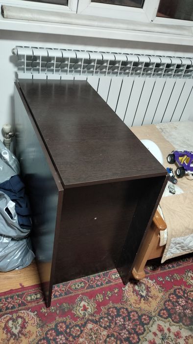 Стол книжка продам