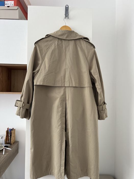 Tranch, stare buna, marimea 36