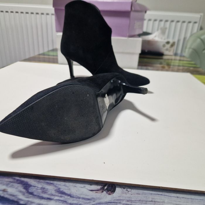 Ghete Benaza marimea 38