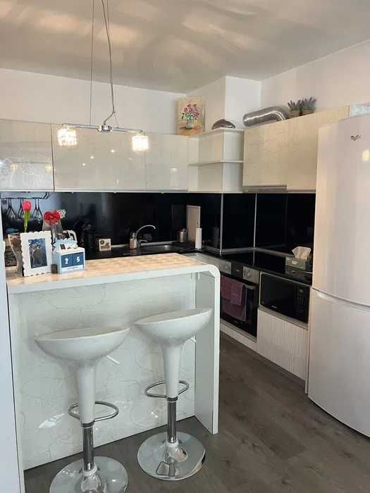 Дава се под наем Тристаен апартамент в София, Овча купел - 80 кв.м за 800 € - Снимка #1