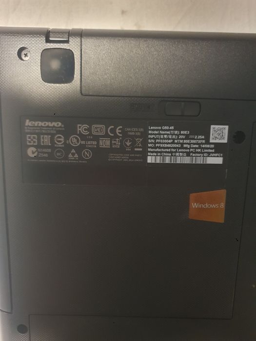 Leptop ienovo 80E3