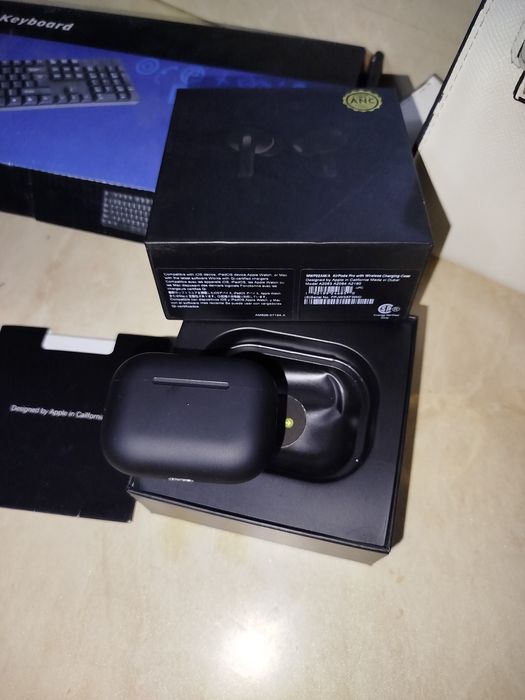 Air pods pro 2 sotiladi!!!