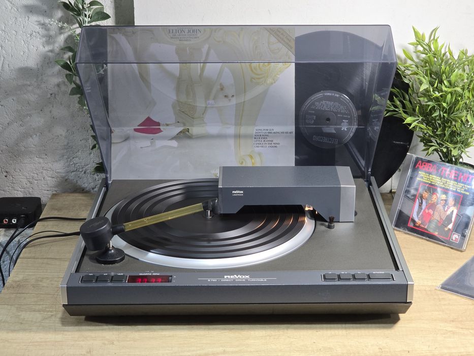 Pick-up REVOX B790, direct drive, turntable, digital comand,hifi audio