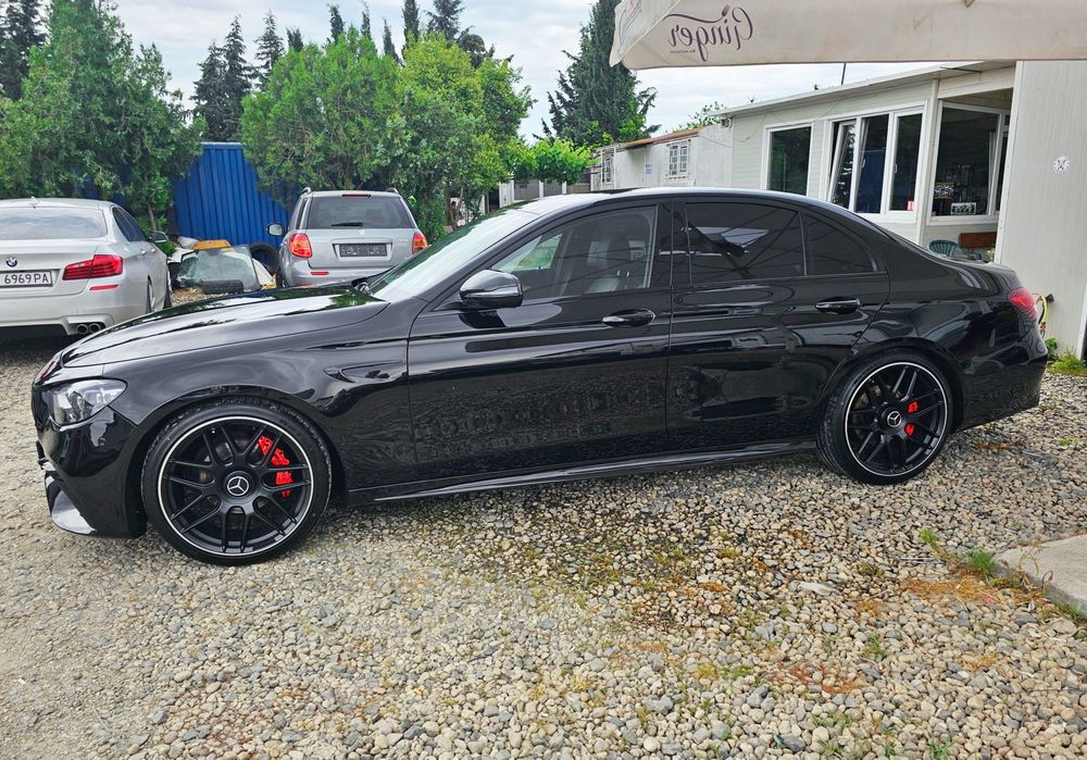 E63AMG странични прагове E53amg W213 S213 лайсни 43AMG десен праг