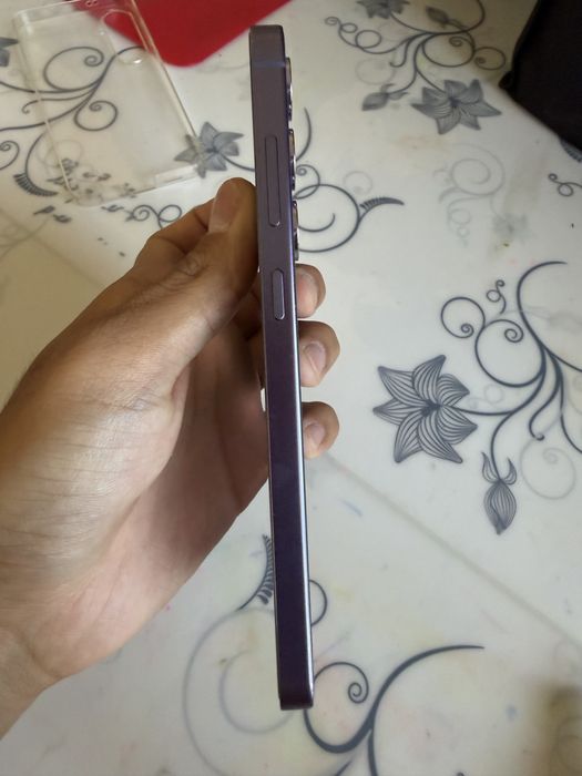 Продам Samsung s24+ 12/256