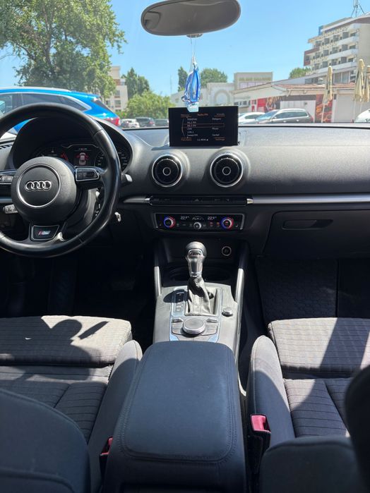 AUDI A3 limuzina 2.0  S tronic S Line