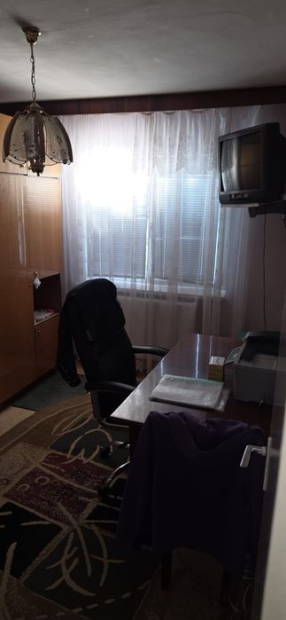 Proprietar - Vând apartament 3 camere, Rovine, decomandat