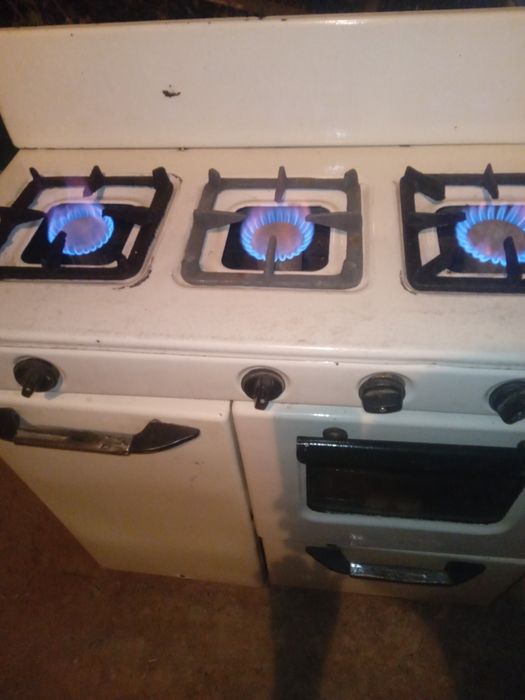 Плита газовая советская 3 х камфорочная