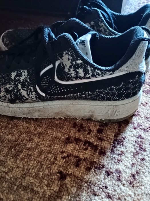 Маратонки  Nike.