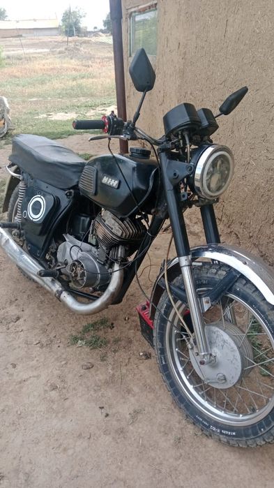 Продам мотоцикл Иж планета5