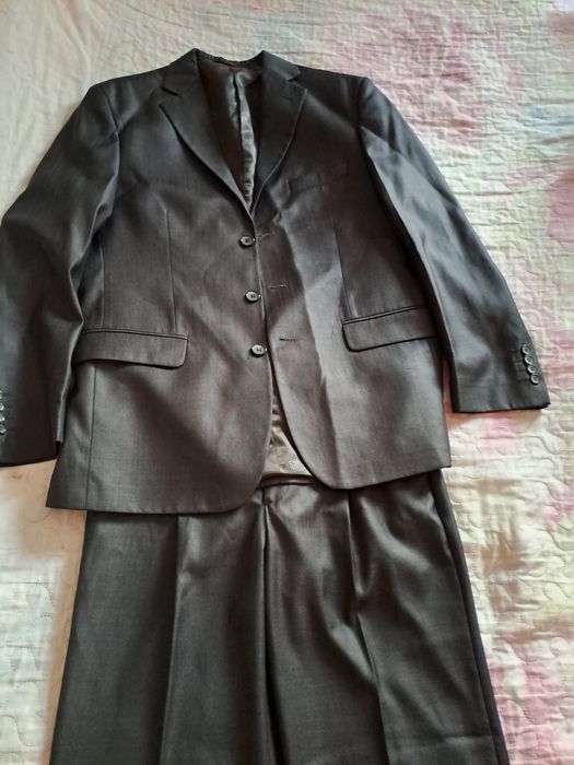 Продам костюм мужской