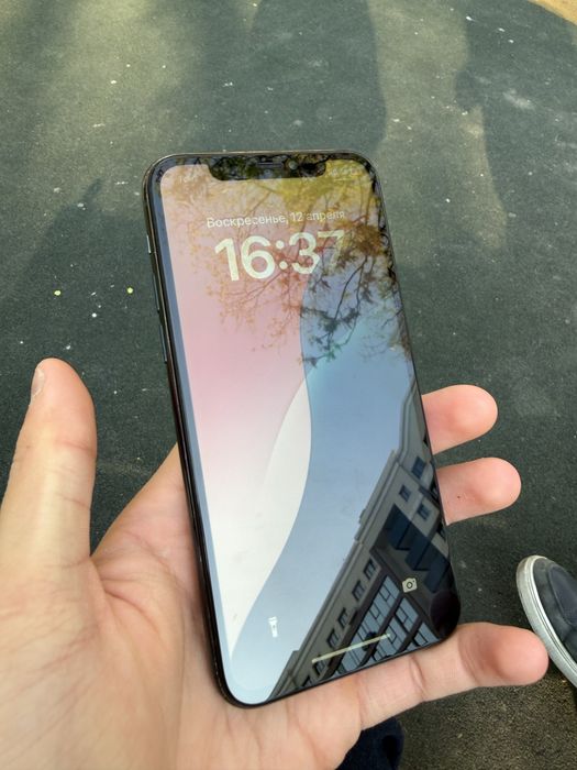 Продается Iphone 11 pro