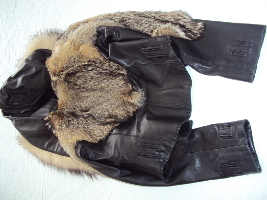 Дамско марково кожено яке Punto. Ръст С