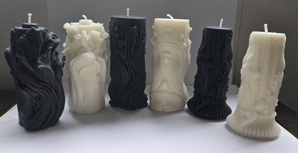 Свечи в чёрном белом стиле