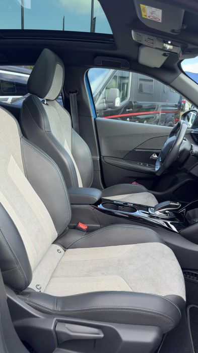 Peugeot E-2008 GT istoric in reprezentanta TRAPA ALCANTARA 3D