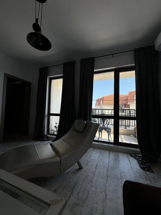 Дава се под наем Тристаен апартамент в Варна, м-т Траката - 70 кв.м за 600 € - Снимка #2