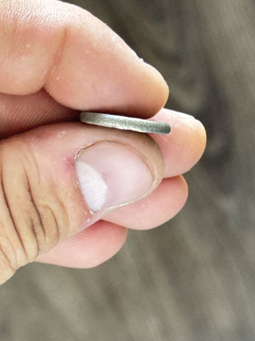 Tanga eski, sotiladi