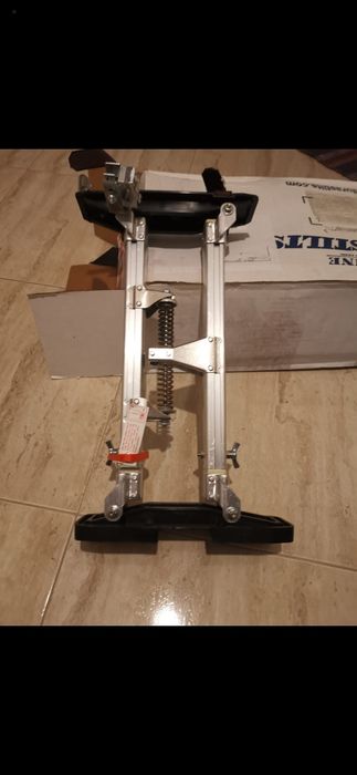 Catarige Dura stilts