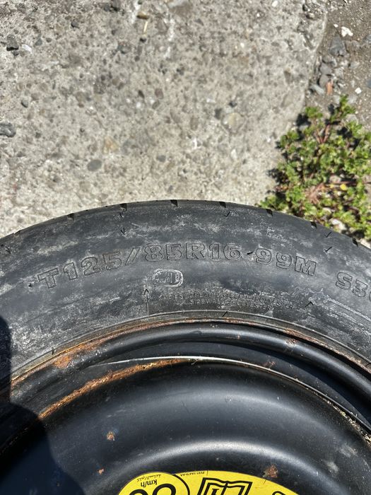 Патерица от Ford Focus 2011г 16" T125/85/16