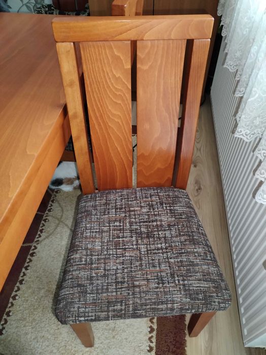 Разтегателна маса с 6 стола