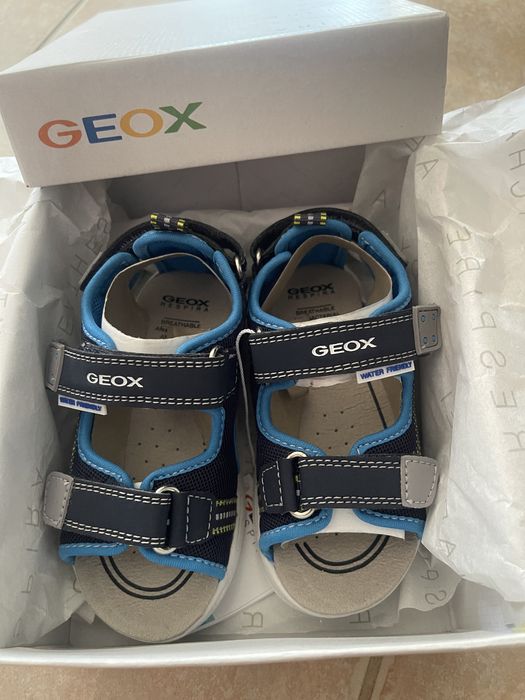 Детски сандали Geox