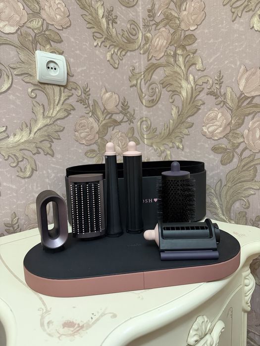 Dyson Airwrap оригинал продается