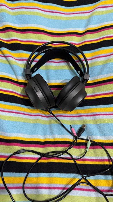 Продам наушники в отличном состоянии