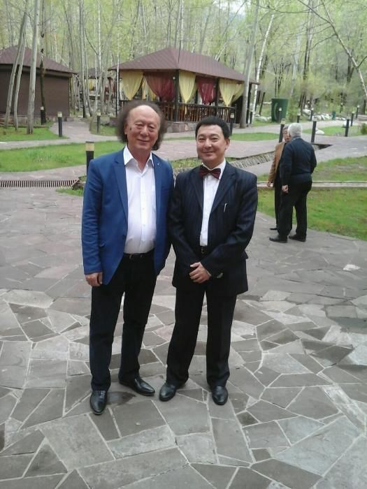 Тамада Алматы на двух языках