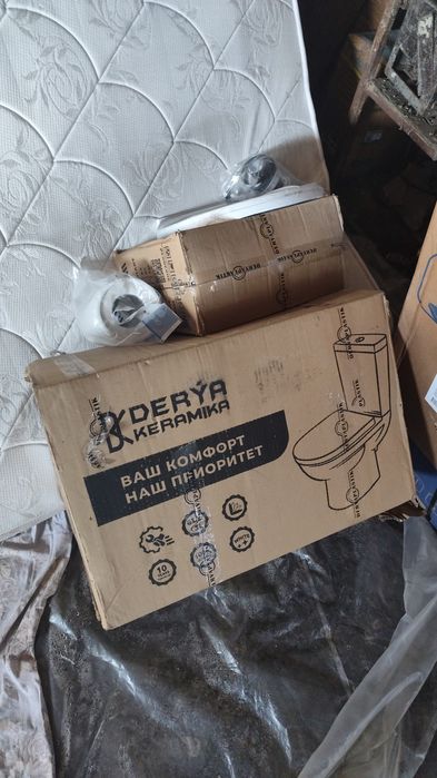 Унитаз новый квадратный