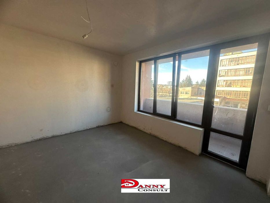 Продава се Тристаен апартамент в Велико Търново, Акация - 113 кв.м за 1054 €/кв.м - Снимка #10