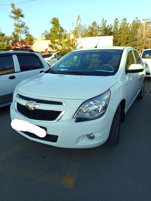 Cobult avtomashinasi sotiladi