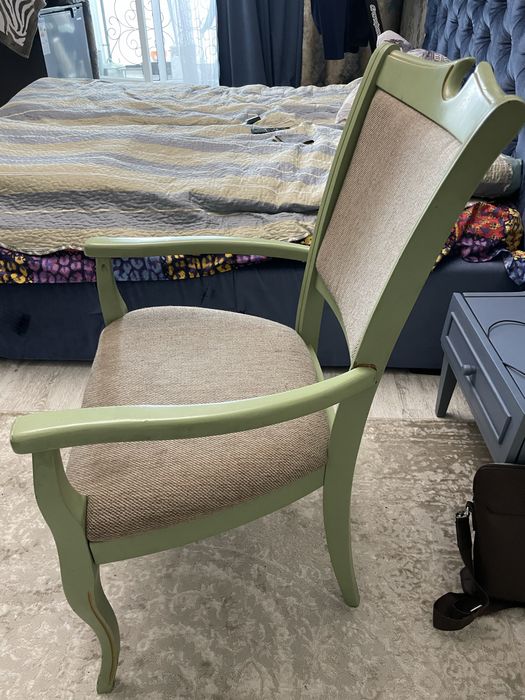 Продам стулья мягкие