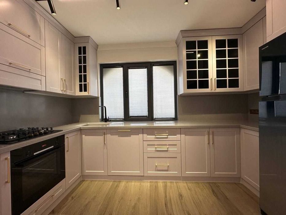 ЖК Парижен Францсузкий квартал! Сдается  4х-комнатная евро квартира!