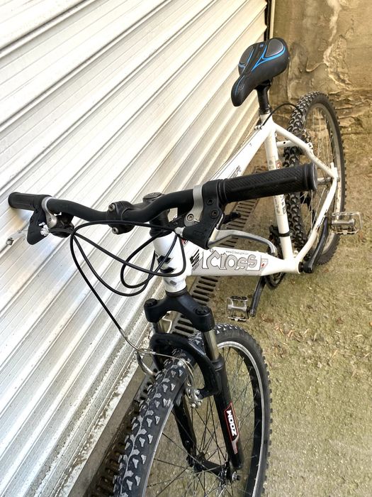 Велосипед колело Крос 26 цола с алуминиева рамка