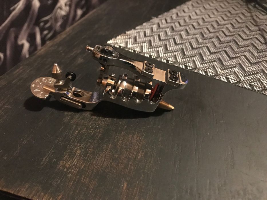 Универсална роторна таттоо машина хром