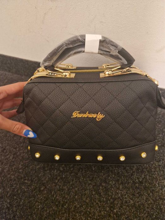 Дамска чанта черна