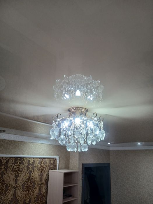 Люстра для зала спа